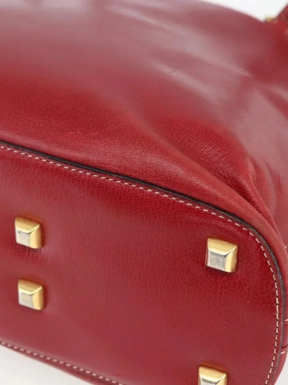 Salvatore Ferragamo Shoulder Bag Leather Red Gold Auth 162152
